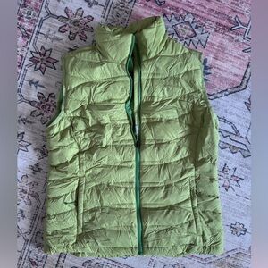 Women’s down vest
